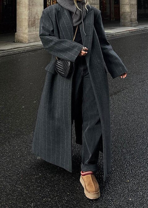 Andrea /  Abrigo a rayas