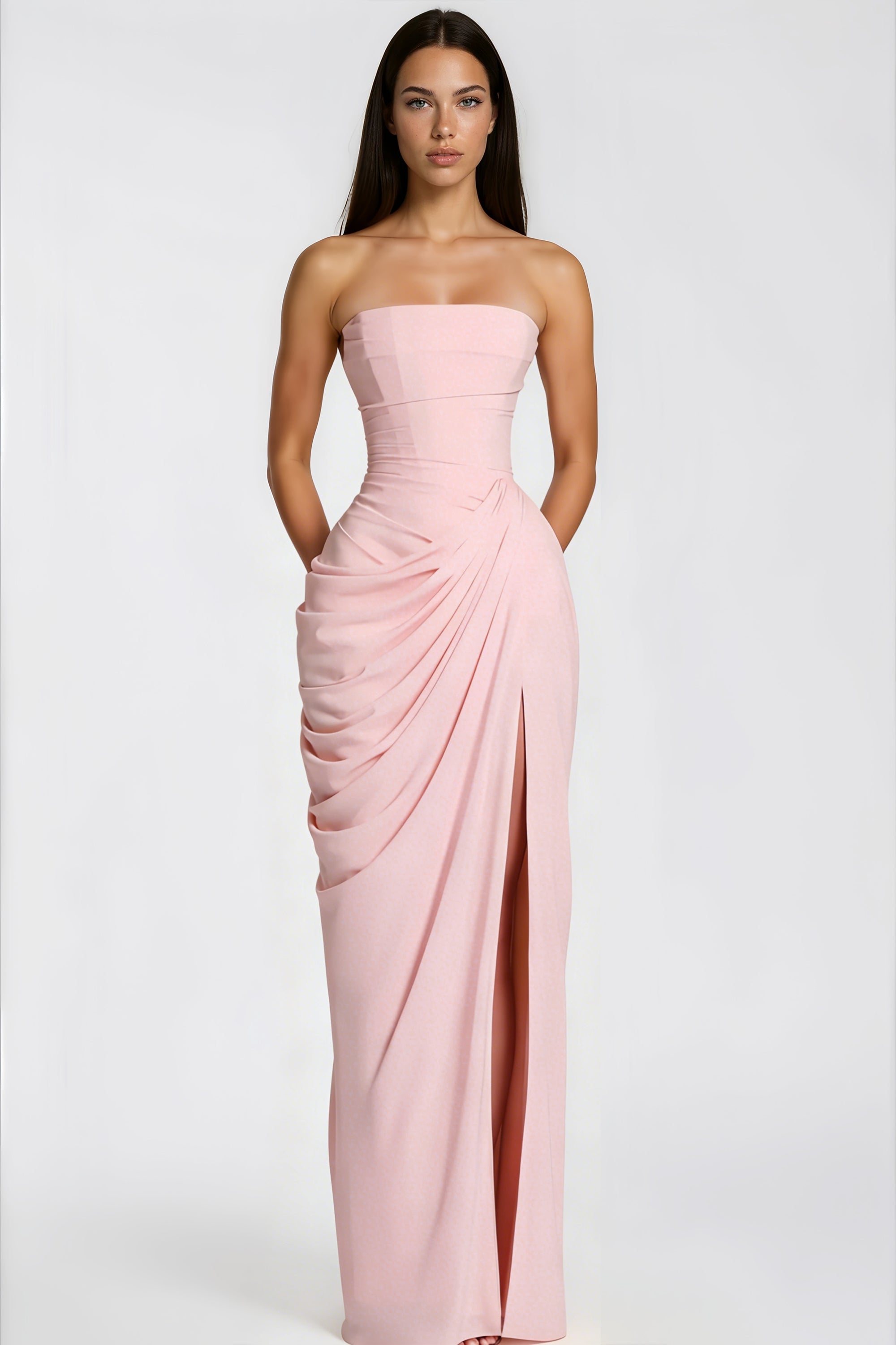 Cristina / Vestido largo con volantes en rosa y escote cruzado