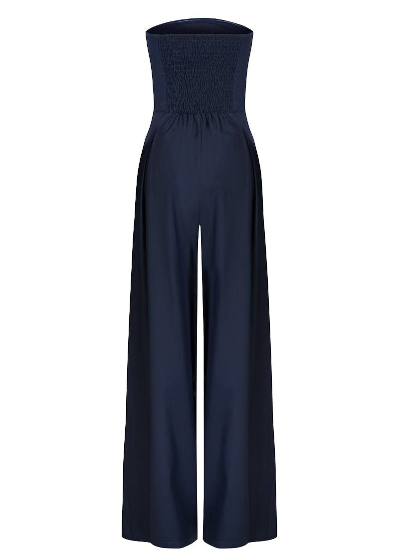 Ana / Traje